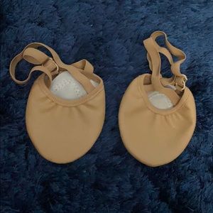 Theatricals tan leather half-soles